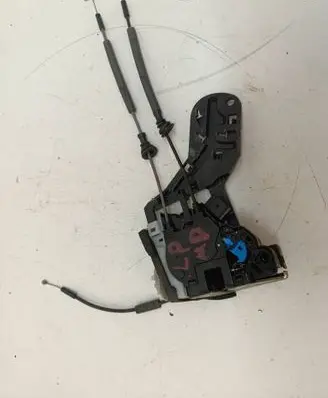 Hyundai Elantra Front door lock 823103X030