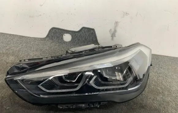 BMW X1 F48 F49 Headlight/headlamp 7472249-06
