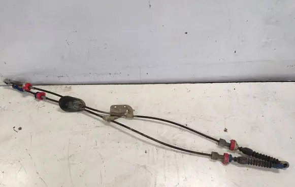 Nissan X-Trail T31 Gear shift cable linkage 112112856