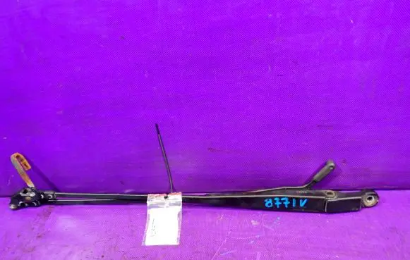 Citroen C1 Front wiper blade arm