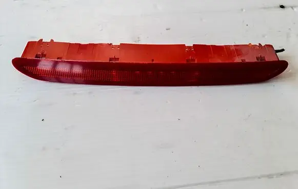Volkswagen PASSAT B6 Third/center stoplight 1K6945097A