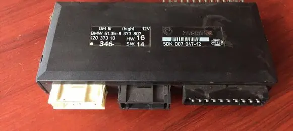 BMW 7 E38 Central body control module 8373807
