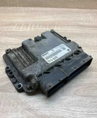 Opel Astra H Engine control unit/module ECU 55198921 0281012548