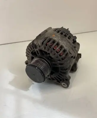 Volkswagen Caddy Generator/alternator 06F903023C 2542695G