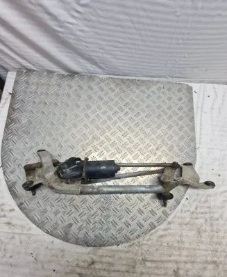 Nissan Primera Front wiper linkage and motor 28810AU310 1155603B