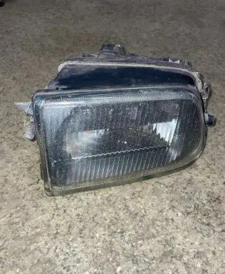 BMW 5 E39 Front fog light 8377384 37021999