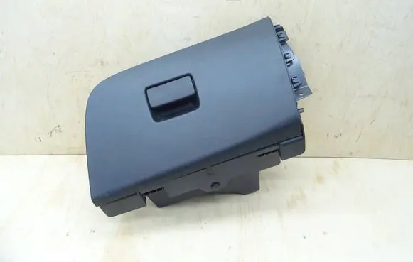 Opel Astra K Glove box JC2518497 39046539 888403685