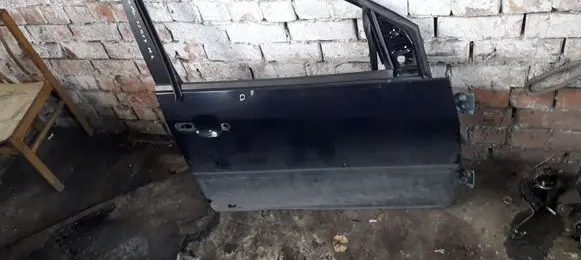 Ford Fiesta Front door