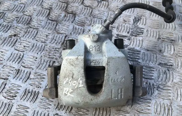 Volvo V40 Front brake caliper