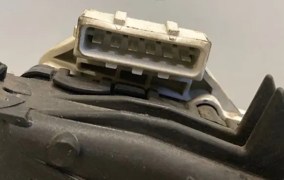 Volvo V70 Accelerator throttle pedal 30683517