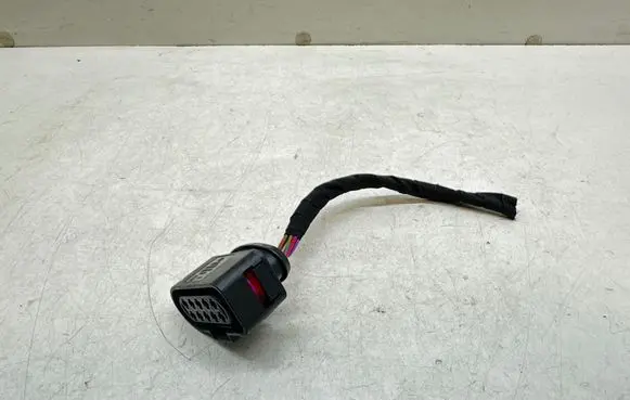 Volkswagen Caddy Headlight/headlamp wiring loom/harness 1J0973735