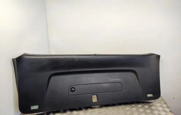 Audi Q7 4M Tailgate/boot lid cover trim 4M0867973H 4M0861325B