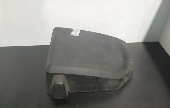 Volvo XC90 Air filter box cover 30680265 8087082
