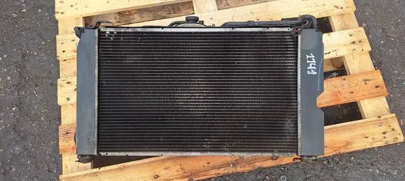 Toyota Corolla Verso E121 Radiator set 1227507352