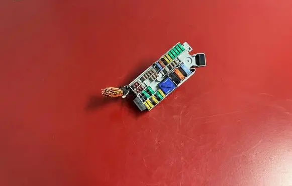 BMW X6 G06 Fuse box set 6807487