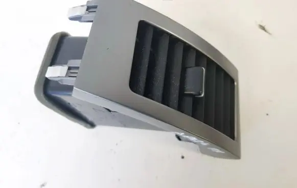 Mitsubishi Outlander Dash center air vent grill gn71114010 8030A025zz