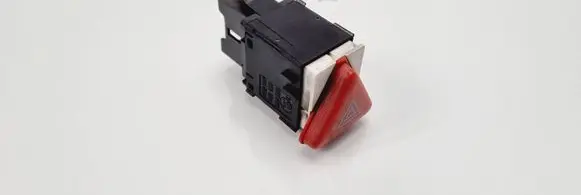 Skoda Fabia Mk1 (6Y) Hazard light switch 6Y0953235 25202