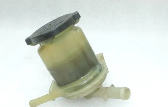 Toyota RAV 4 (XA20) Power steering fluid tank/reservoir 4436042030 44360-42030