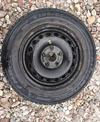 Volkswagen Caddy R15 spare wheel 