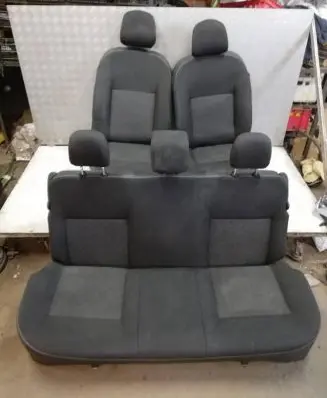 Seat set