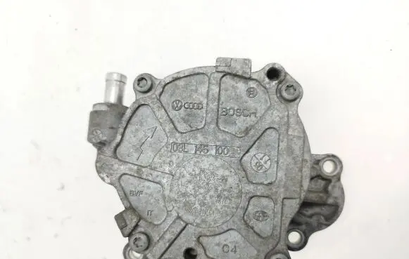 Seat Alhambra (Mk2) Vacuum pump 03L145100F 03L145100
