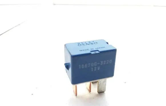 Suzuki Liana Hazard warning light relay 1567003220