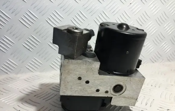 Mercedes-Benz S W220 ABS Pump A0044314612
