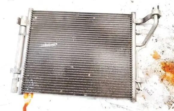 Hyundai i30 A/C cooling radiator (condenser)