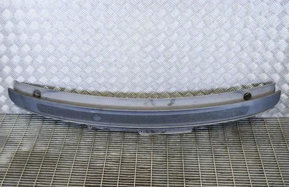 Mercedes-Benz Vaneo W414 Wiper trim