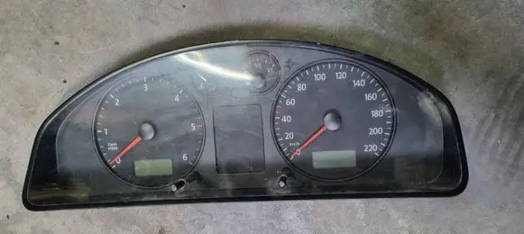 Volkswagen Transporter - Caravelle T5 Speedometer (instrument cluster) 7H0920851R 30040811948 VWZ7Z0H8812791