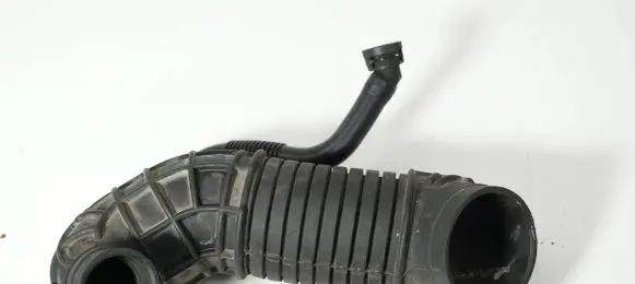 Audi A4 S4 B7 8E 8H Intercooler hose/pipe 8E0129615J