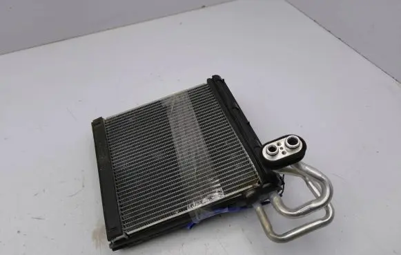 Honda HR-V Air conditioning (A/C) radiator (interior) 