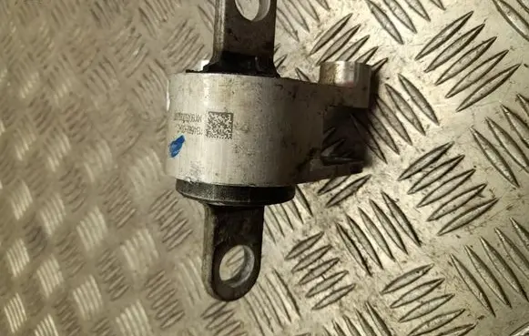 Tesla Model X Engine mounting bracket 113468200C