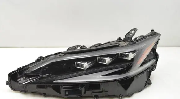 Lexus ES 250 - 300 - 330 Headlight/headlamp E1336198