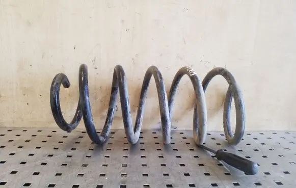 Volvo XC90 Front coil spring