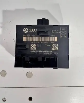 Audi A4 S4 B8 8K Door control unit/module 8K0959795C