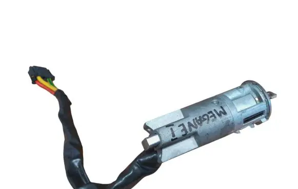 Renault Megane I Ignition lock