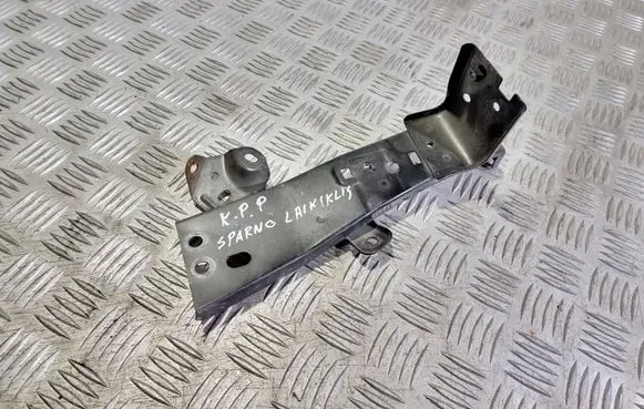 Mazda 6 Fender mounting bracket