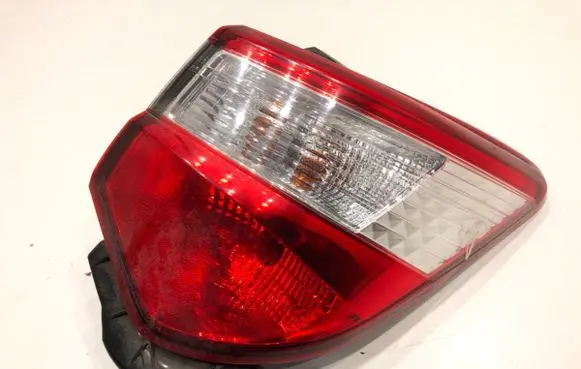 Toyota Yaris Rear/tail lights 521550D220