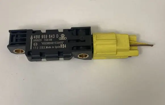 Audi A3 S3 A3 Sportback 8P Airbag deployment crash/impact sensor 4B0959643D