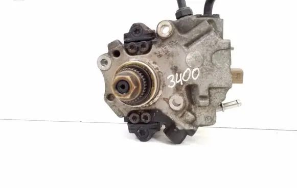 Mercedes-Benz GLA W156 Fuel injection high pressure pump A6510702601