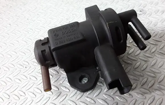 Fiat Ulysse Turbo solenoid valve 9635704380 0928400R14