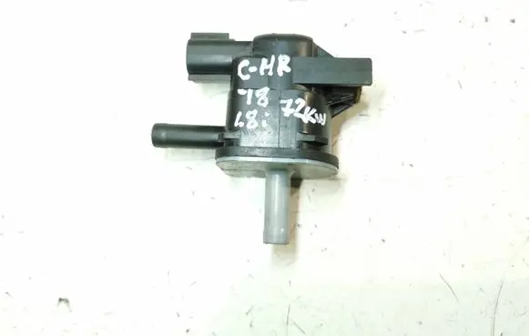 Toyota C-HR I Turbo solenoid valve 9091012276 1362007010 1803002