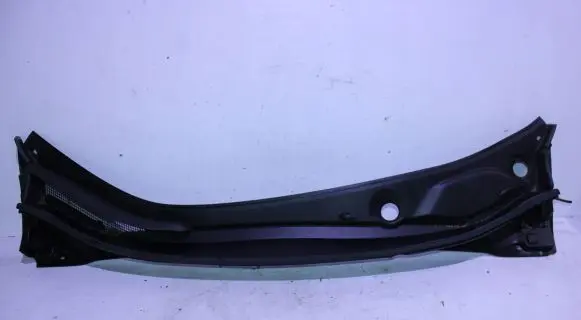 Nissan Ariya Wiper trim 668625MR0A
