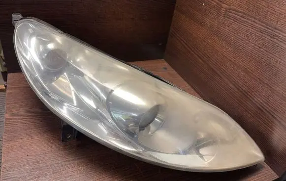 Peugeot 407 Headlight/headlamp 1307329095 1039F01507