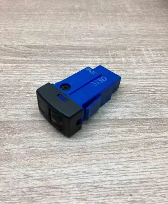 Mazda 5 Headlight level height control switch BJ3D