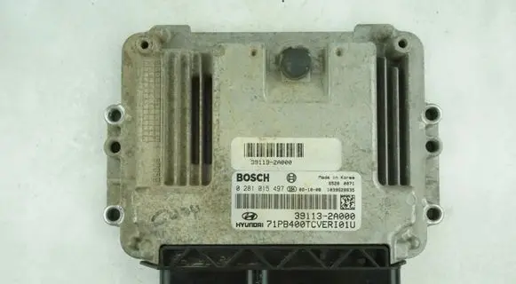 Hyundai i20 (PB PBT) Engine control unit/module 391132A000 0281015497