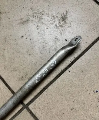 Radiator support slam panel bracket