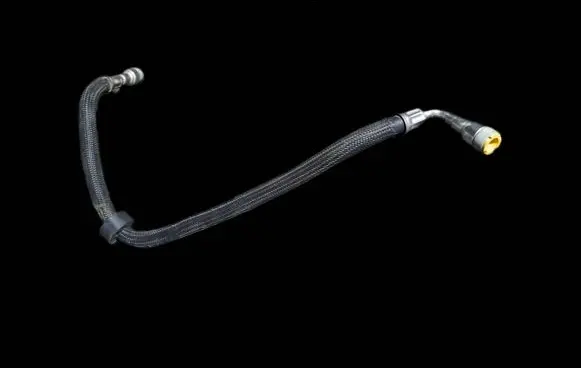 BMW M5 F90 Fuel line pipe 7854044