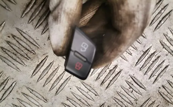 Audi A5 8T 8F Central locking switch button 8t2062108